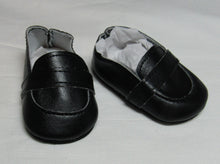 Load image into Gallery viewer, 18&quot; Doll Loafers: Black
