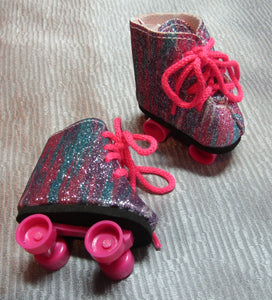 14" Wellie Wisher Doll Roller Skates: Sparkly Purple & Hot Pink
