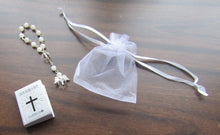 Load image into Gallery viewer, 18&quot; Doll Miniature Bible w Rosary: Spanish
