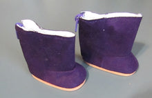Load image into Gallery viewer, Suede Boots 18 inch Doll: Purple
