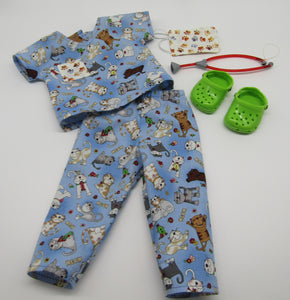 18" Doll Scrubs 5 Pc Outfit: Allover Kitty