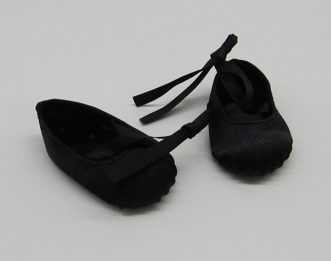 Satin Ballet Pointe Shoes: Black