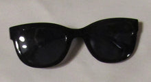Load image into Gallery viewer, 18&quot; Doll Sunglasses: Black
