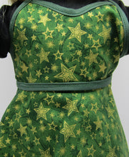 Load image into Gallery viewer, Apron Set 18 inch Doll: Green &amp; Gold Flared w Stars 3 Pc

