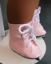 Load image into Gallery viewer, Ice Skates 18 inch Doll: Pink
