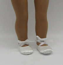 Load image into Gallery viewer, Ballet Pointe Shoes 18 inch Doll: White Satin
