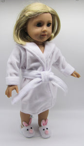 Robe 18 inch Doll: White