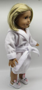 Robe 18 inch Doll: White