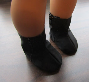 18" Doll Short Boots: Black