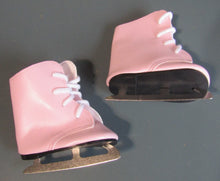 Load image into Gallery viewer, Ice Skates 18 inch Doll: Pink
