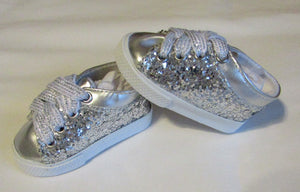 18" & 15" Doll Glitter No-Tie Tennis Shoes: Silver