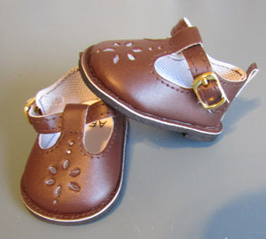 Sunburst Cutout Buckled Shoes 18 & 15 inch Doll: Brown