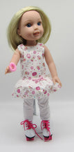 Load image into Gallery viewer, 14&quot; Wellie Wisher Doll Roller Skates: White &amp; Hot Pink

