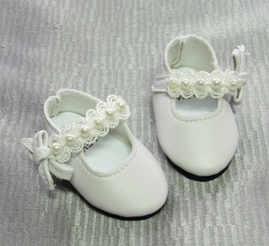 Wellie Wisher (14" doll)  White Pearl & Lace Shoes