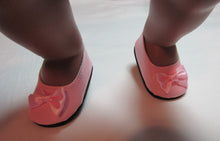 Load image into Gallery viewer, Dress Shoes w Satin Bow 18 &amp; 15 inch Doll: Pink
