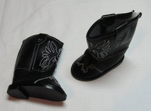 Load image into Gallery viewer, Black Embroidered Eagle Western Boots
