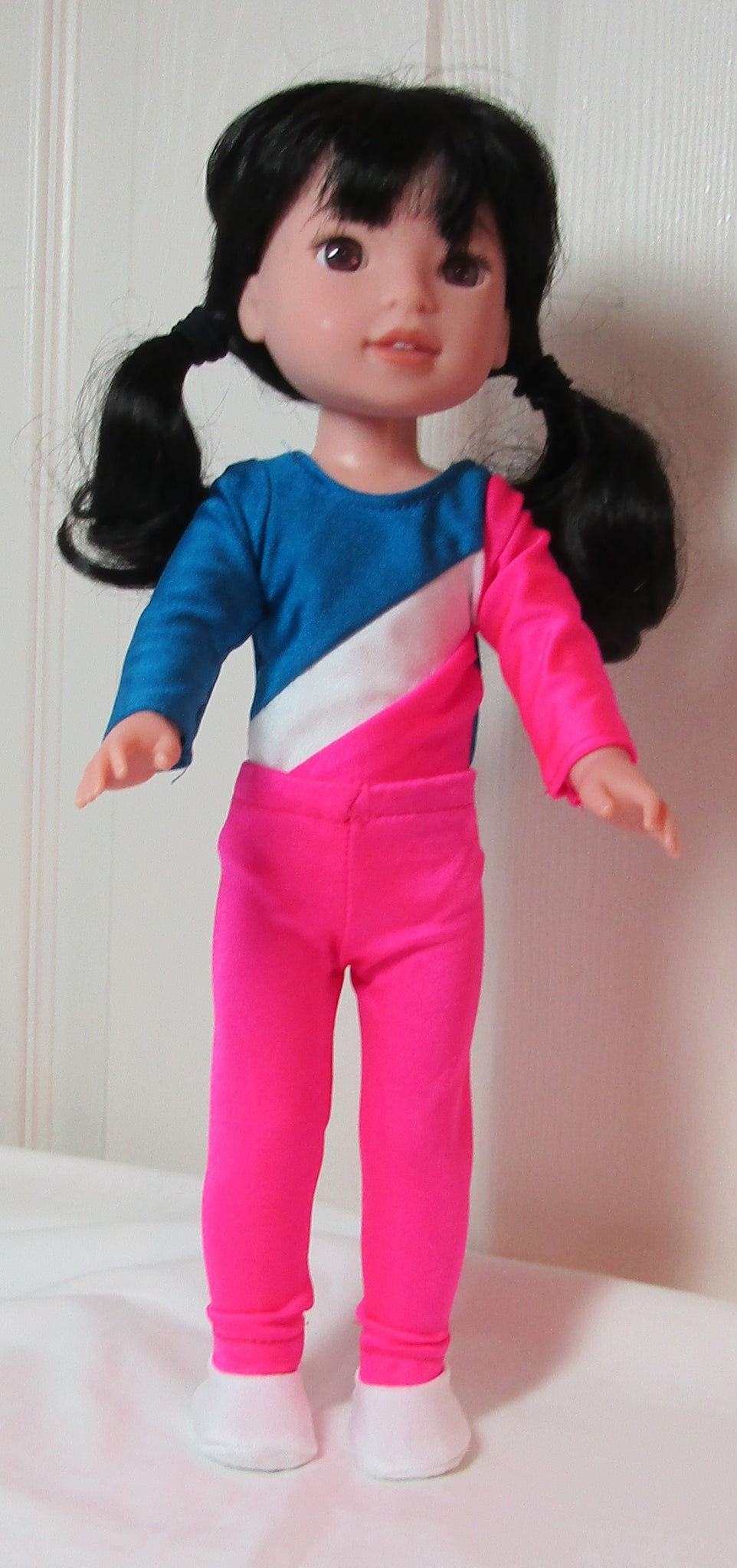 14 Wellie Wisher Doll Gymnastics 3 Pc Outfit: Pink & Blue