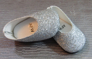 14" Wellie Wisher Doll Glittery Slip-Ons: Silver